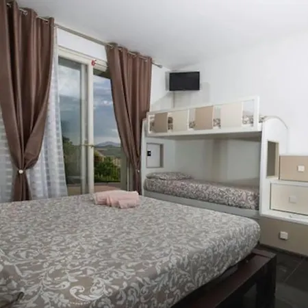 Meraviglia, Heated Pool, 16 Km From The Sea *